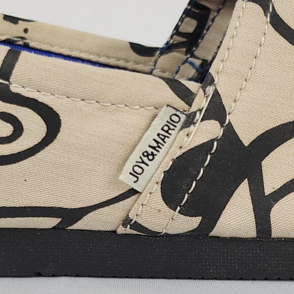 Joy & Mario J. Pierce Women’s Flat‎ Slip On Shoe 8W Graphic Cartoon Black & Tan - Picture 7 of 12